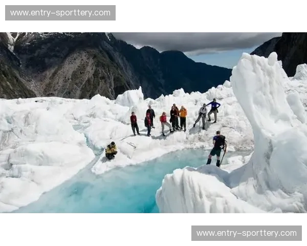 穿越季风与冰川的灵魂博弈：当越南的烟火气遇上新西兰的纯净界