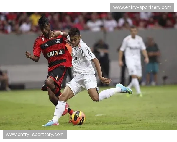 激情碰撞，绿白荣耀：桑托斯与帕尔梅拉的宿命对决